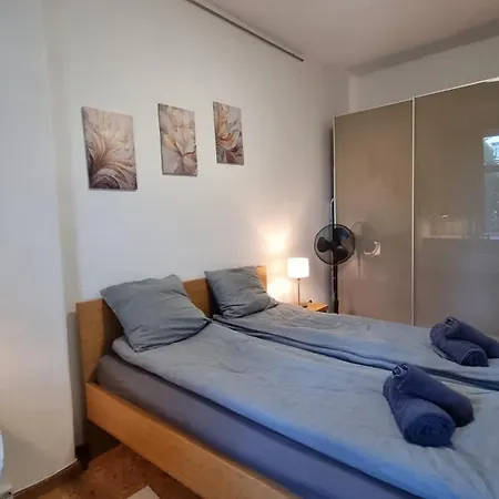 Center, High Ceilings, 75m2 2br Free Parking 탈린