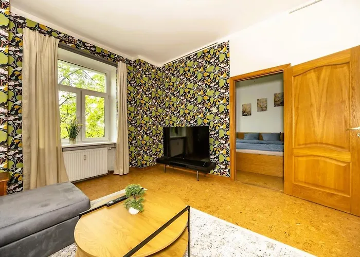 아파트 Center, High Ceilings, 75m2 2br Free Parking 탈린