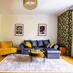 Center, High Ceilings, 75m2 2br Free Parking * Talin