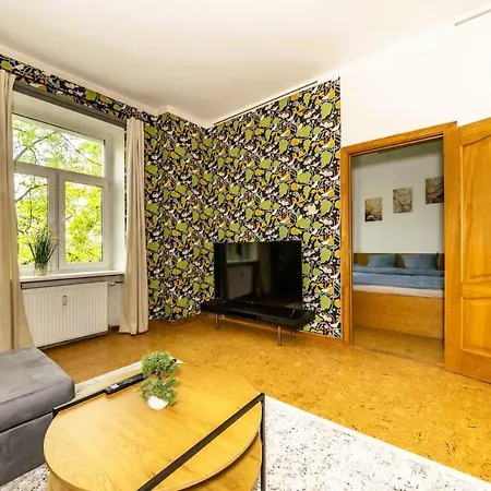 Appartement Center, High Ceilings, 75m2 2br Free Parking Tallinn